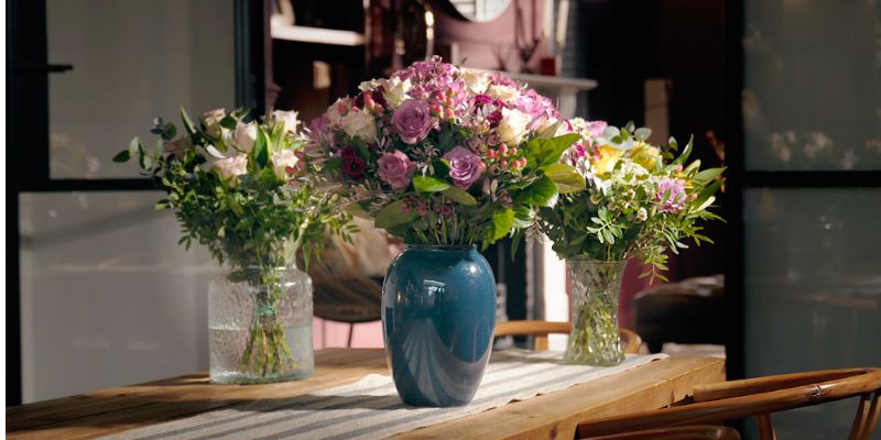 The Best Tall Flowers for a Dramatic Bouquet