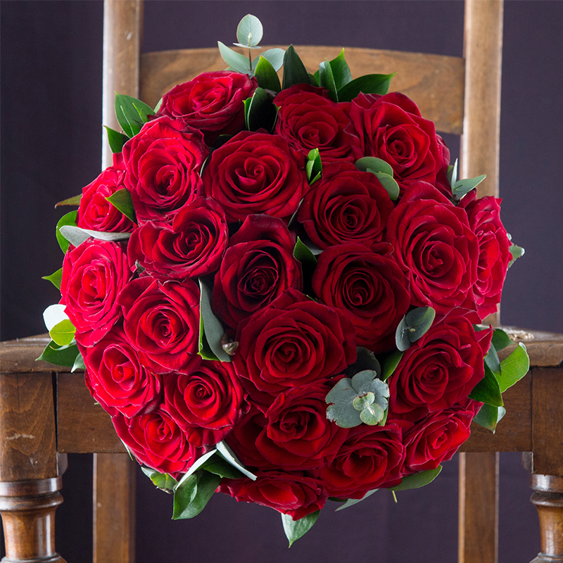 Opulent Red Roses & Pol Couronne Champagne