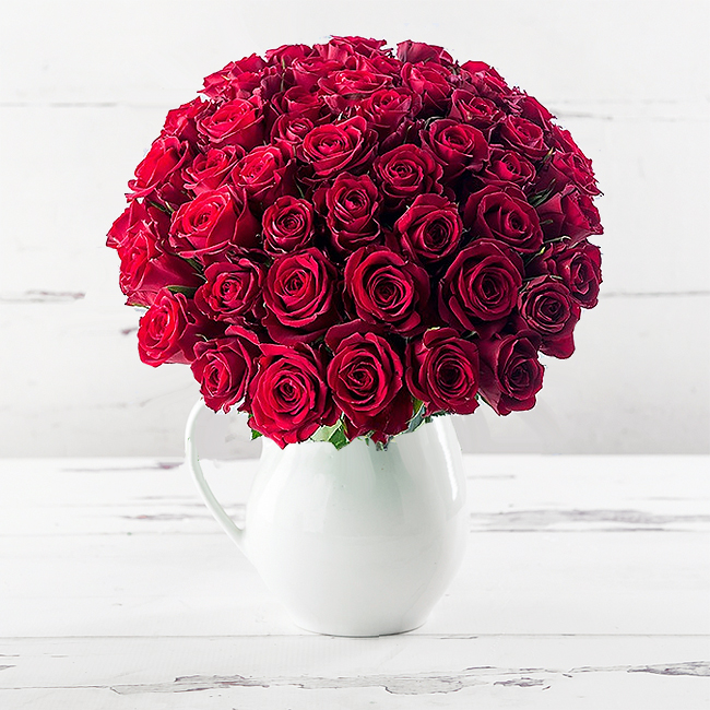 50 Red Roses & Jug Gift Set