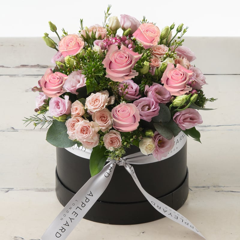 Pink Roses & black Hatbox | Designed by Luxury Florist | Hatbox Flowers | Affection hatbox | Next Day Flower Delivery UK Appleyard London