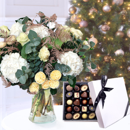 Christmas Peace & Box of 25 Chocolates