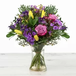 February Birth Bouquet