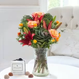 Autumn Garden, Vase & 6 Mixed Truffles