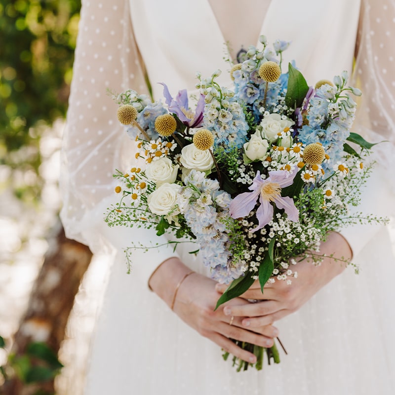 - Wedding Flowers - Last Minute Bridal Bouquet Delivery UK - Appleyard London