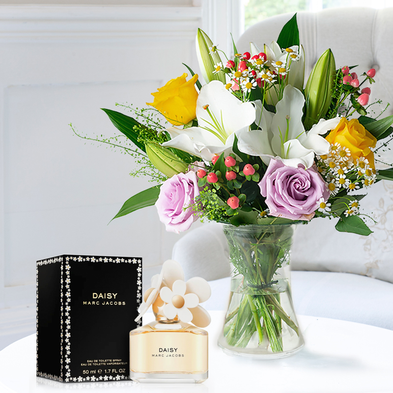 Flower Gift Set - Glaze & Daisy Eau De Toilette By Marc Jacobs - White - Lilies & Roses - Next Day Flower & Gift Delivery UK - Appleyard London