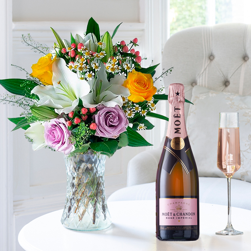 Flowers & Champagne Glaze & Moet Rose - White - Next Day Flower & Gift Delivery UK - Appleyard London
