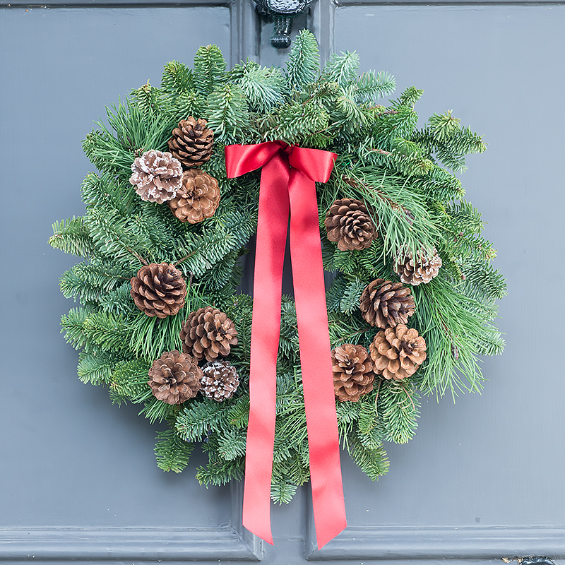 Pinecone Fresh Wreath