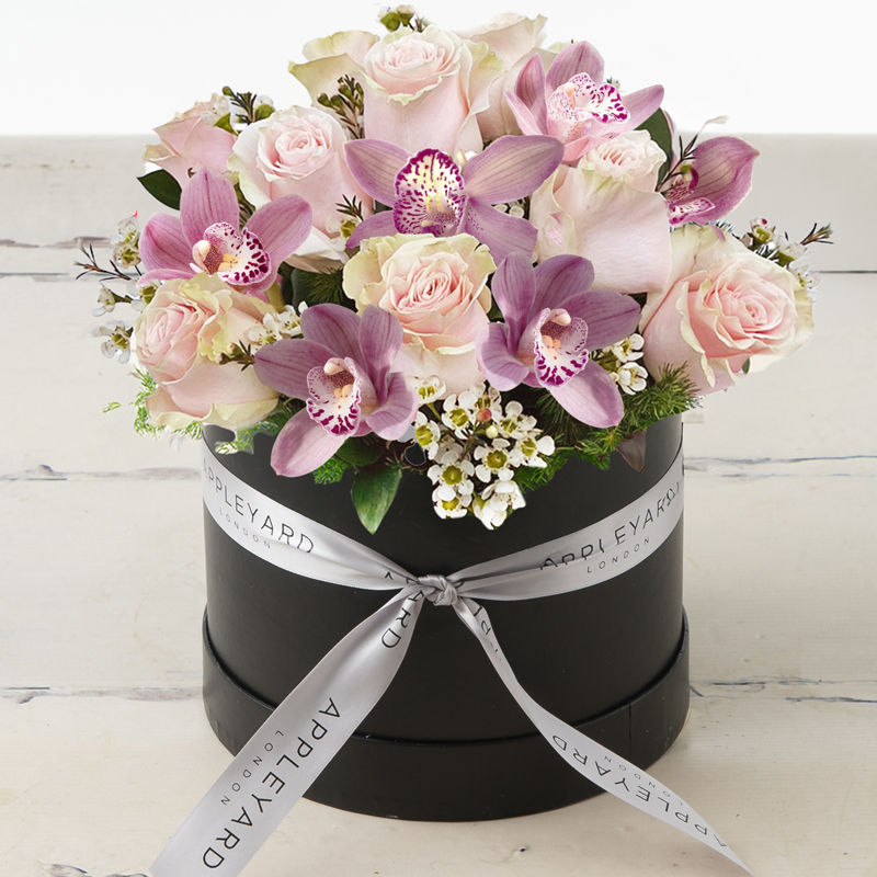 Pink Rose & Orchid Hatbox | Designed by Luxury Florist | Hatbox Flowers | Roses & Cymbidium Orchids | Next Day Flower Delivery UK Appleyard London