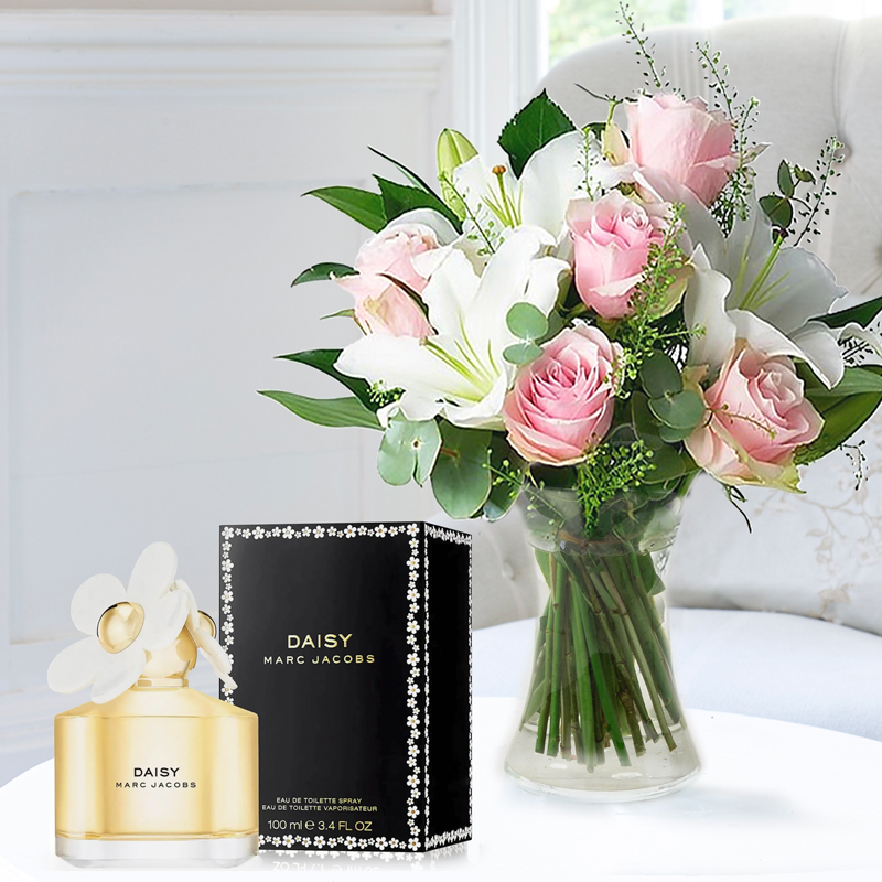 Flower Gift Set - Simply Rose & Lily & Daisy Eau De Toilette By Marc Jacobs - Pink - Eucalyptus & Lilies - Mother's Day Flower & Gift Delivery UK