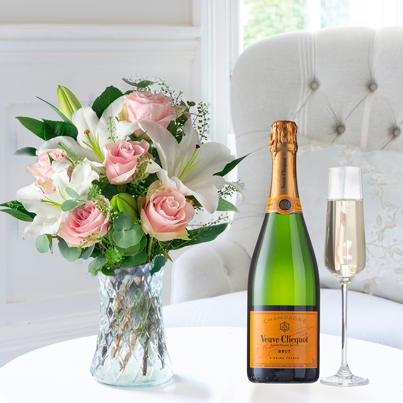 Flowers & Champagne Simply Pink Rose & Lily & Veuve Clicquot Champagne - Next Day Flower & Gift Delivery UK - Appleyard